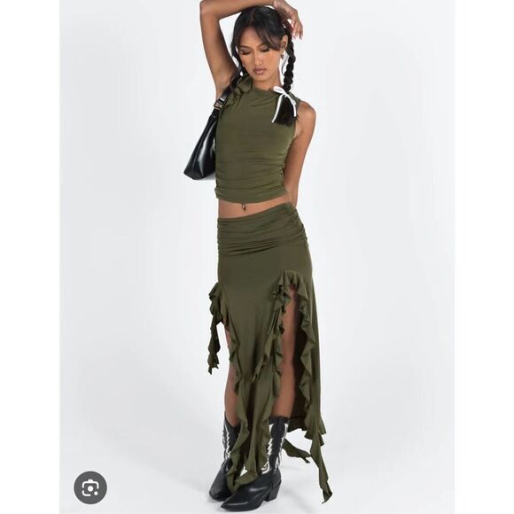 RENDEZVOUS TOP AND MAXI SKIRT SET - OLIVE - Picture 2 of 3